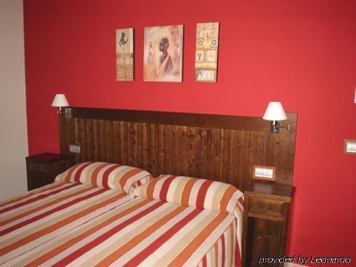 Hotel Rocio Villafranca de Córdoba الغرفة الصورة